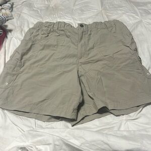 Size M. columbia shorts